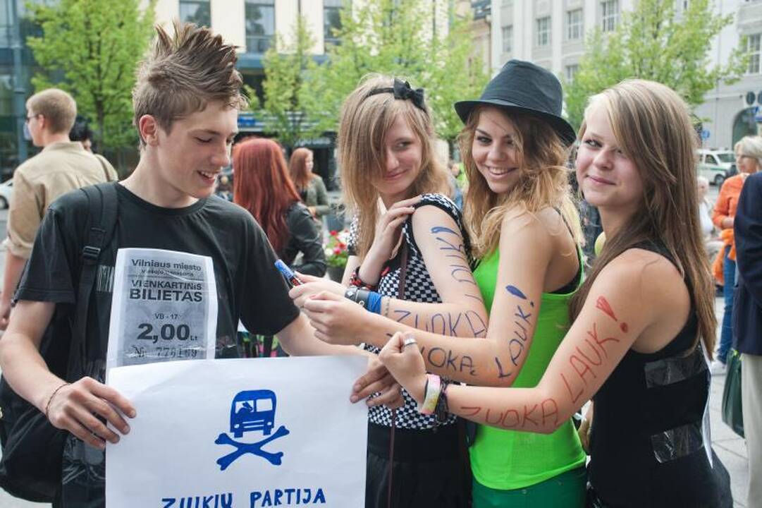 Vilniuje – susirinkimas prieš viešojo transporto bilietų reformą