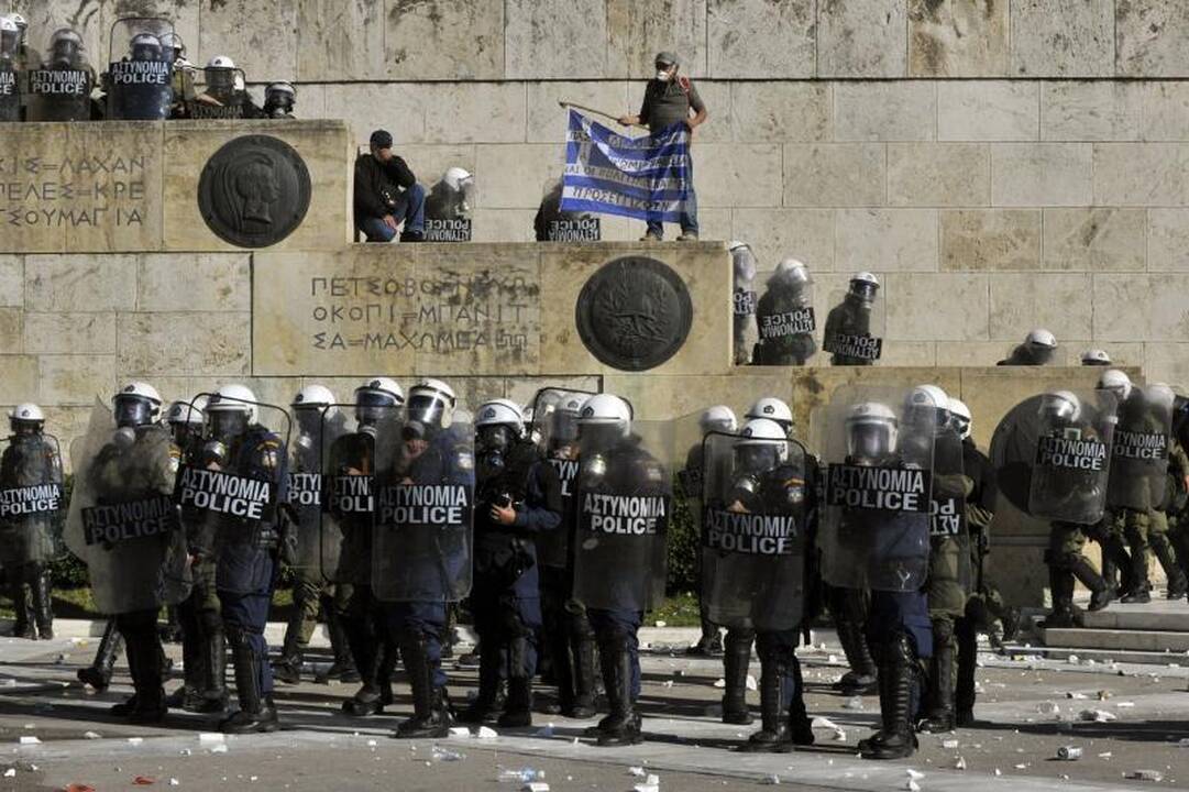 Žiaurų protestą Graikijoje lydi grasinimai