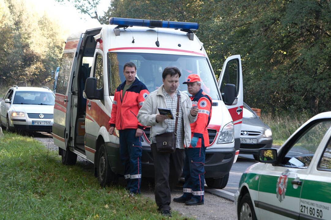 „Subaru“ vairuotoja: važiuoti plentu 40 km/val. greičiu nedraudžiama