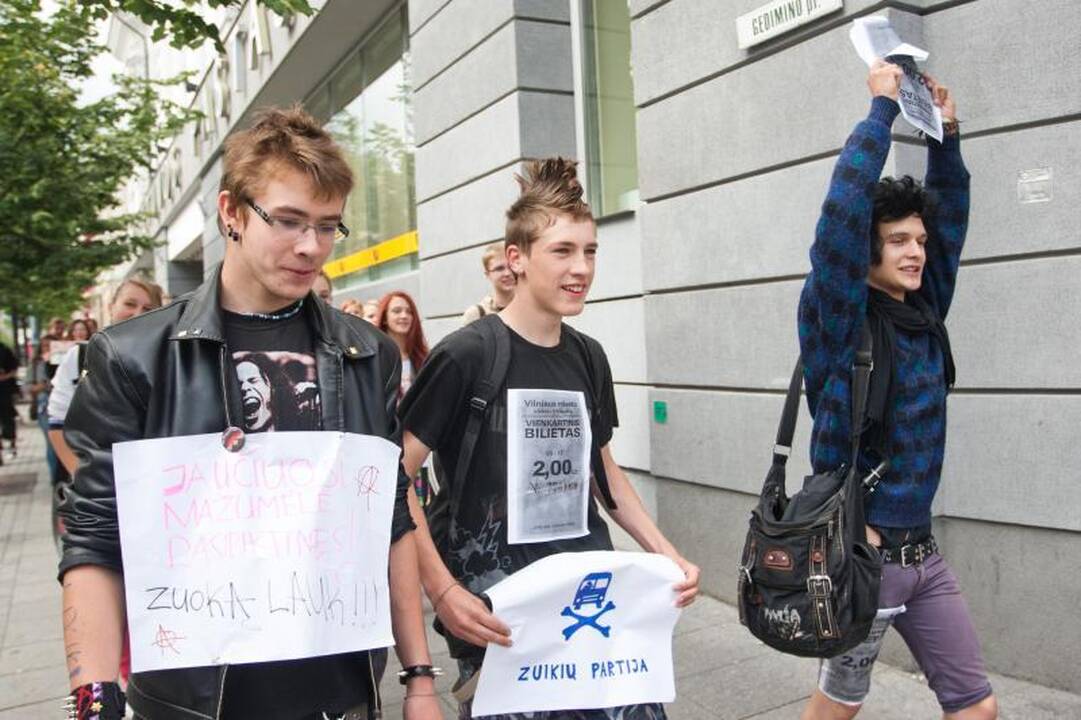 Vilniuje – susirinkimas prieš viešojo transporto bilietų reformą
