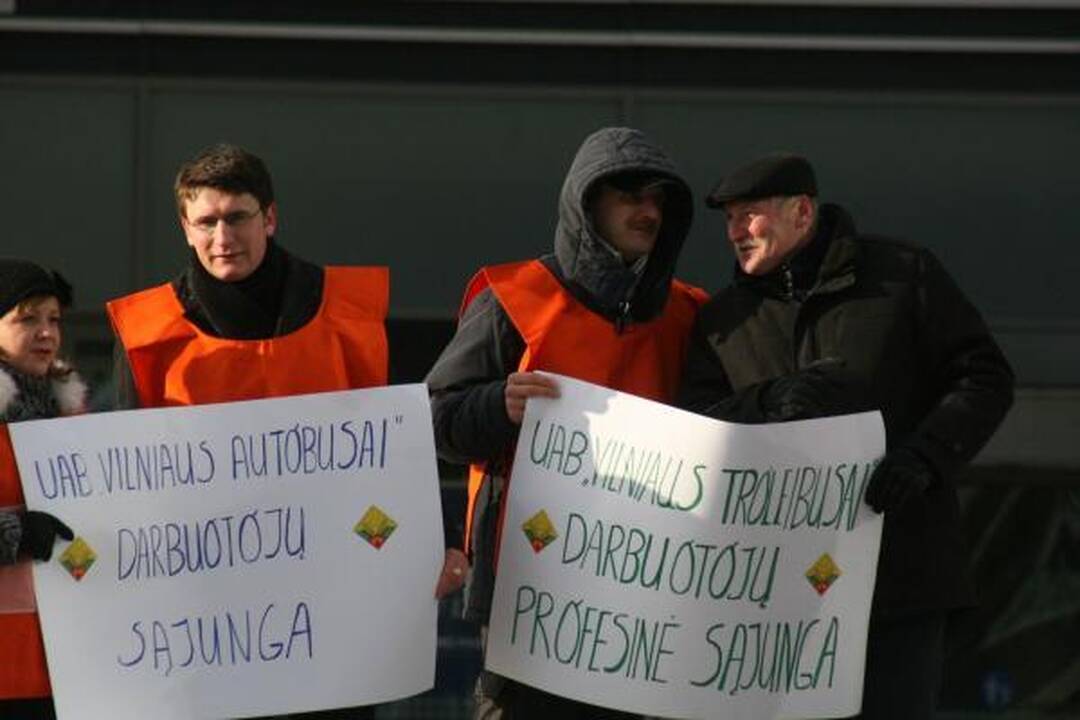 J.Imbrasas: "Einama visuotinės prichvatizacijos keliu" 