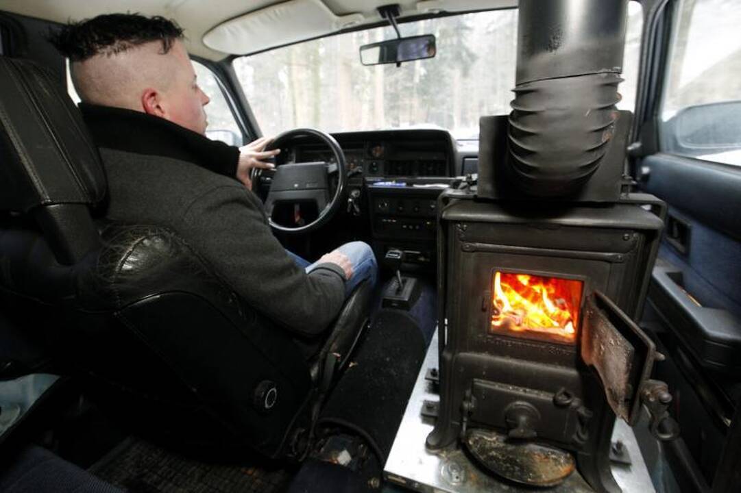 Automobilyje - krosnis apsiginti nuo šalčių