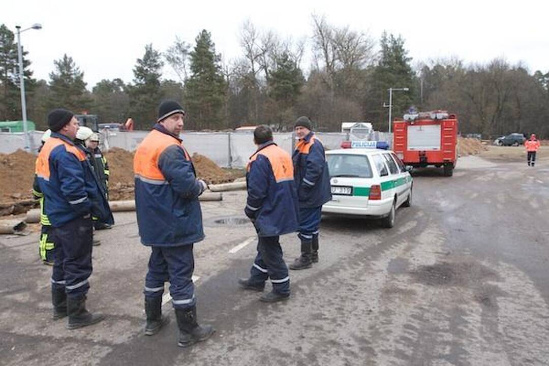 Vingio parko estradoje rastas sprogmuo (papildyta 12.52 val.)