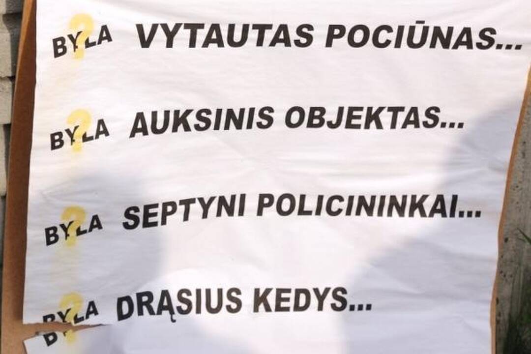 Net ir po teismo sprendimo protestuotojai liks prie Venckų namų 
