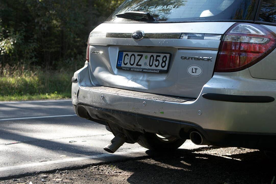 „Subaru“ vairuotoja: važiuoti plentu 40 km/val. greičiu nedraudžiama