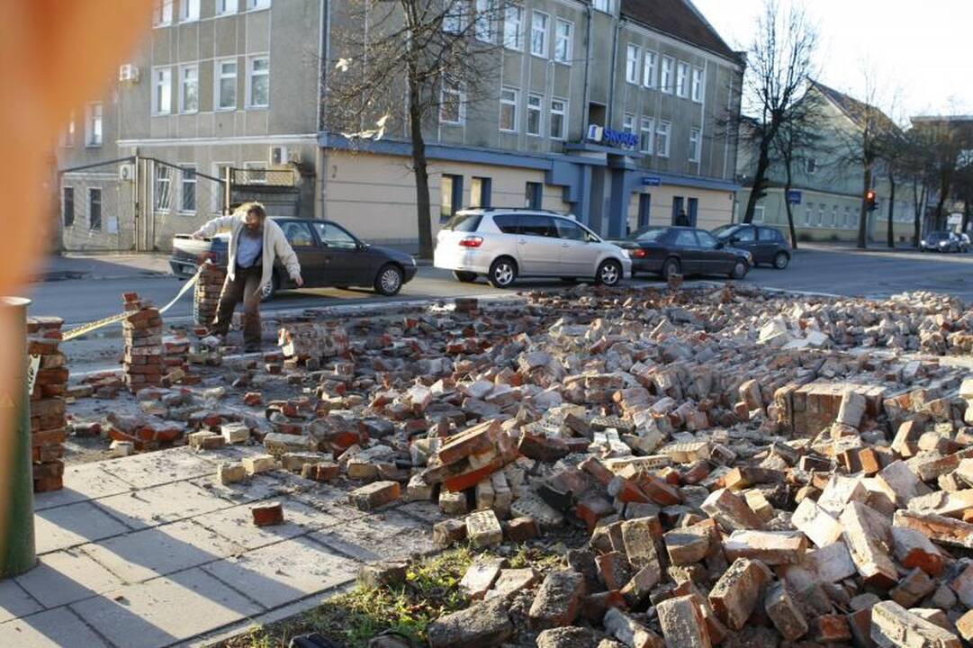 Stiprus vėjas naktį nusiaubė pajūrį (atnaujinta 15:58 val.)