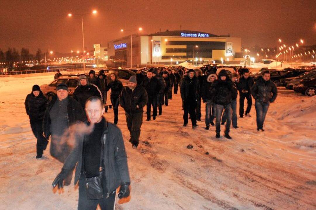 Vilniaus taryba taksistus laikinai atleido nuo rinkliavos
