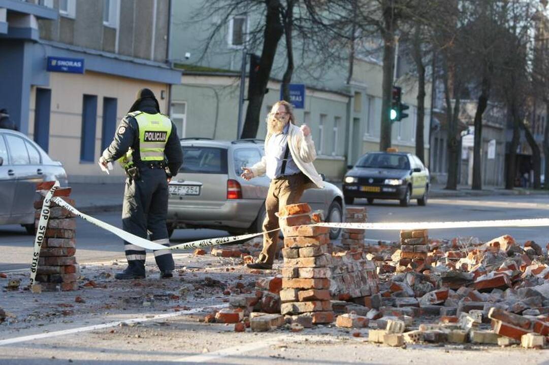 Stiprus vėjas naktį nusiaubė pajūrį (atnaujinta 15:58 val.)