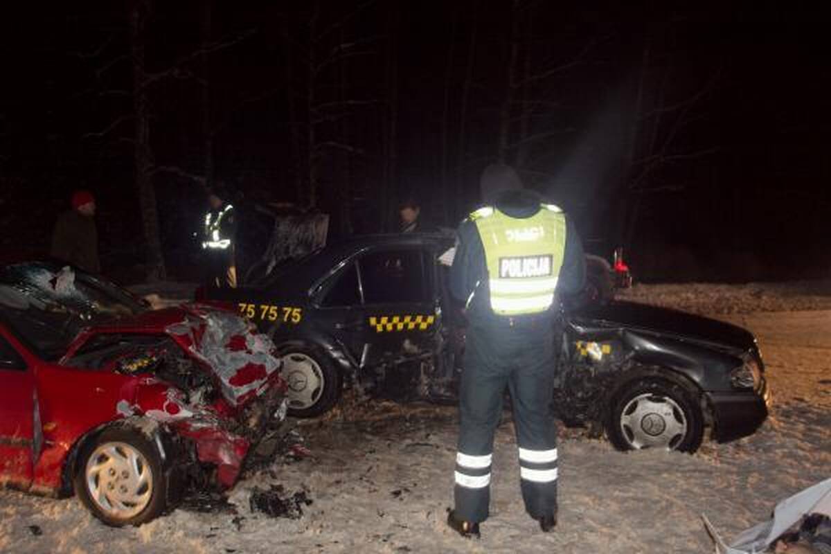 Per avariją Vilniuje žuvo taksi keleivis