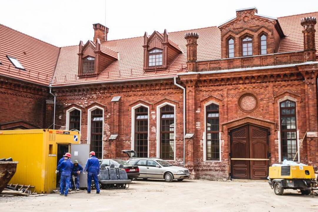 Raudondvario dvaro žirgyno metamorfozei – ES milijonai