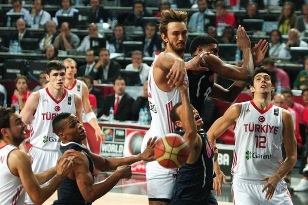Pasaulio čempionais po 16 metų pertraukos tapo amerikiečiai