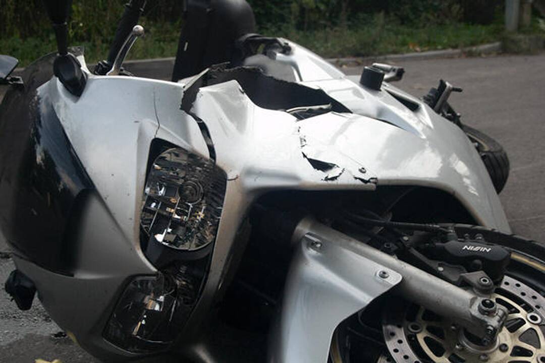 Vilniuje motociklininkas partrenkė aštuonerių metų riedlentininką