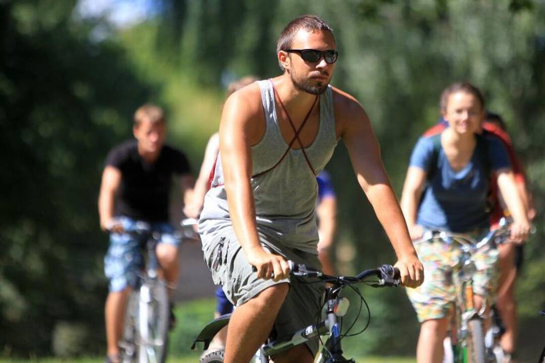 Dviračių entuziastai     tyrinėjo Vilnių