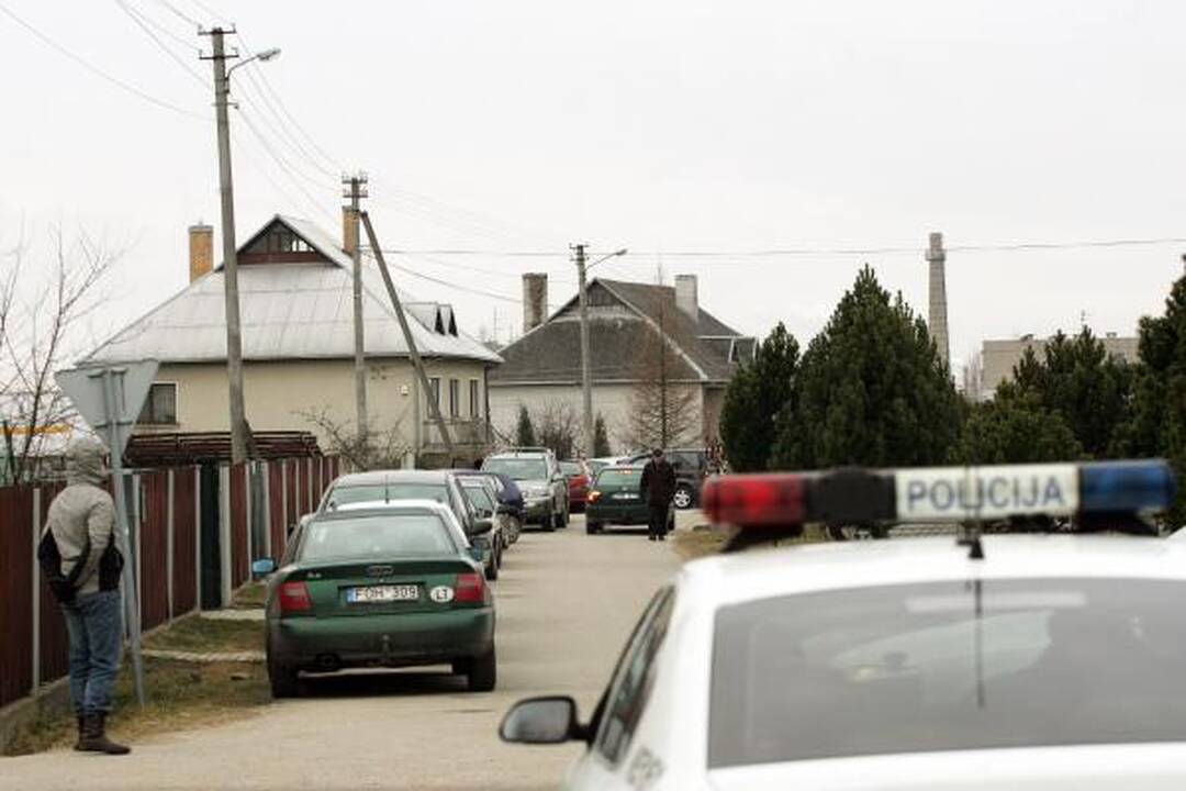 Garliavoje žmonės budėjo per naktį, dėl policijos veiksmų – tyrimas