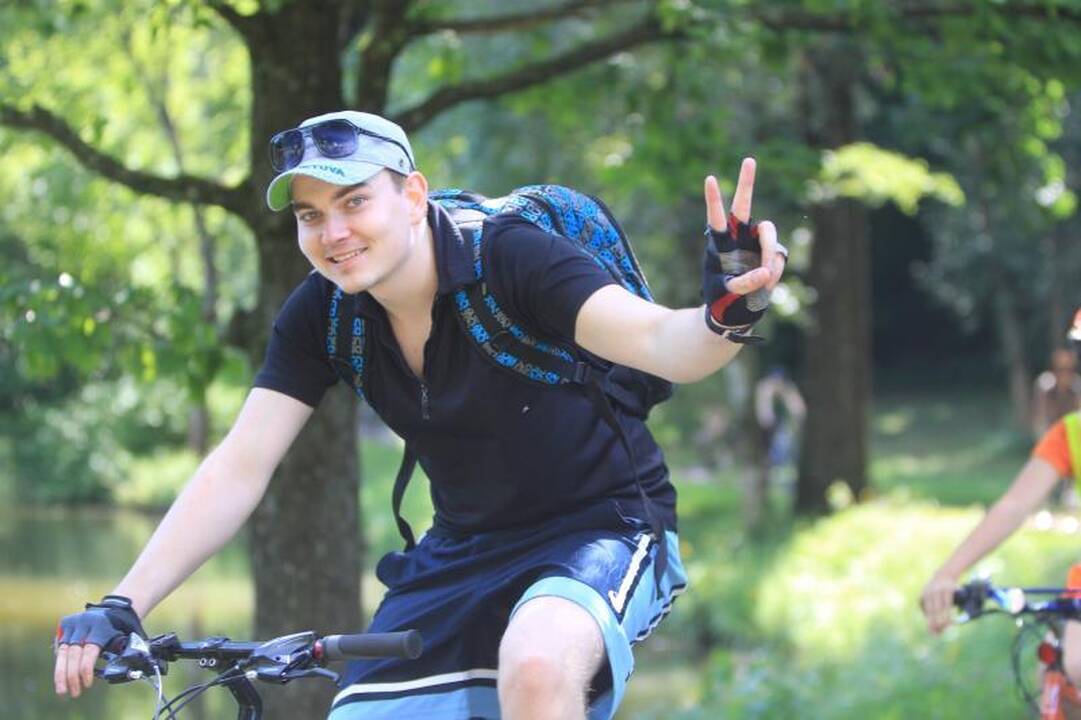 Dviračių entuziastai     tyrinėjo Vilnių
