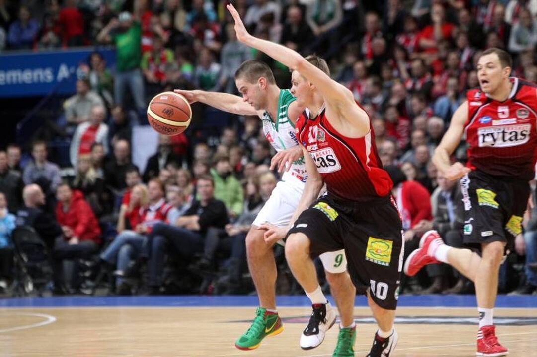 „Žalgiris“ nuginklavo „Lietuvos rytą“ (trenerių, žaidėjų komentarai)