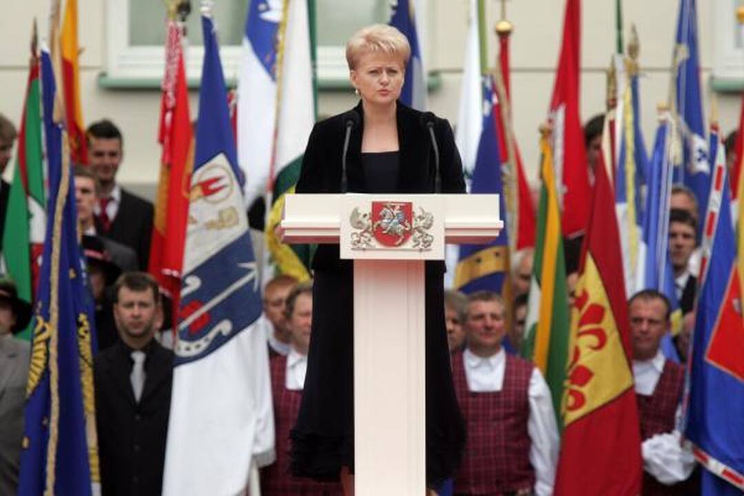 D.Grybauskaitė tapo visateise prezidentūros šeimininke (papildyta)