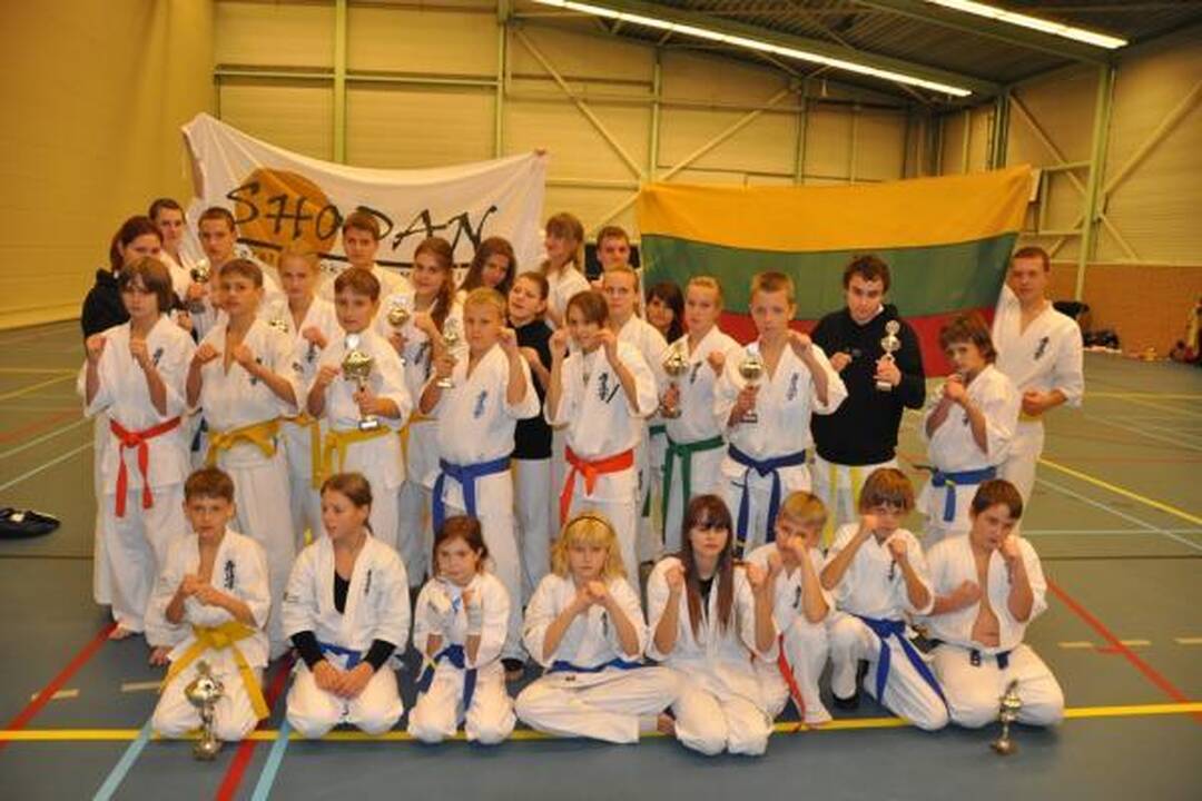 „Shodan“ karate mokyklos sėkmingas startas Olandijoje