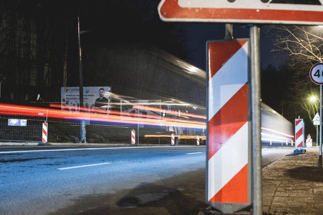Išbandymas baigėsi: važiuoti Parodos gatve jau galima
