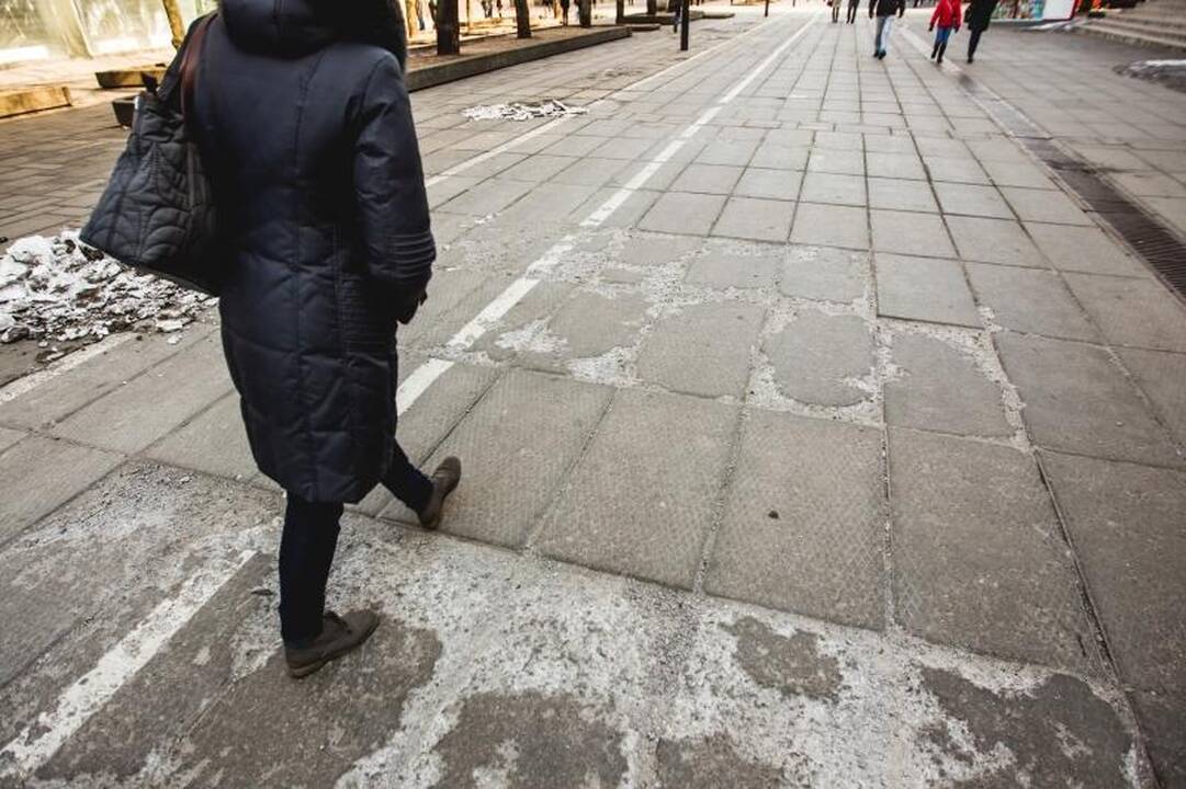 Laisvės alėjoje – pavojus išsisukti koją