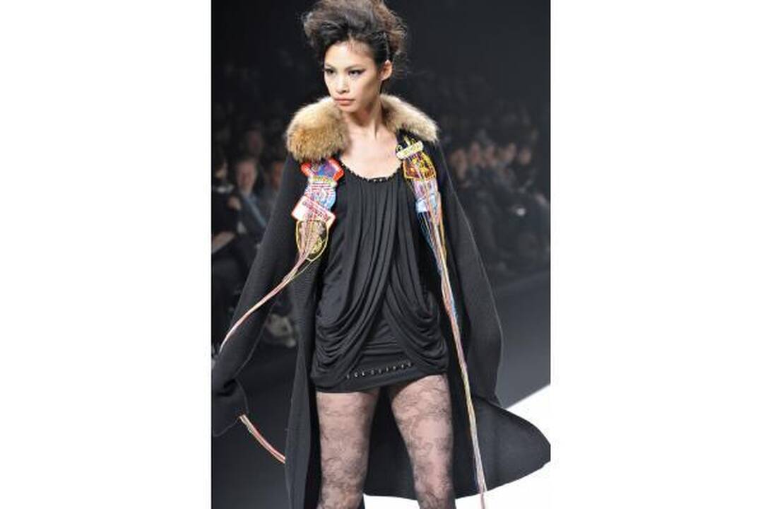 Rudens mados tendencijos: dirbtinis kailis