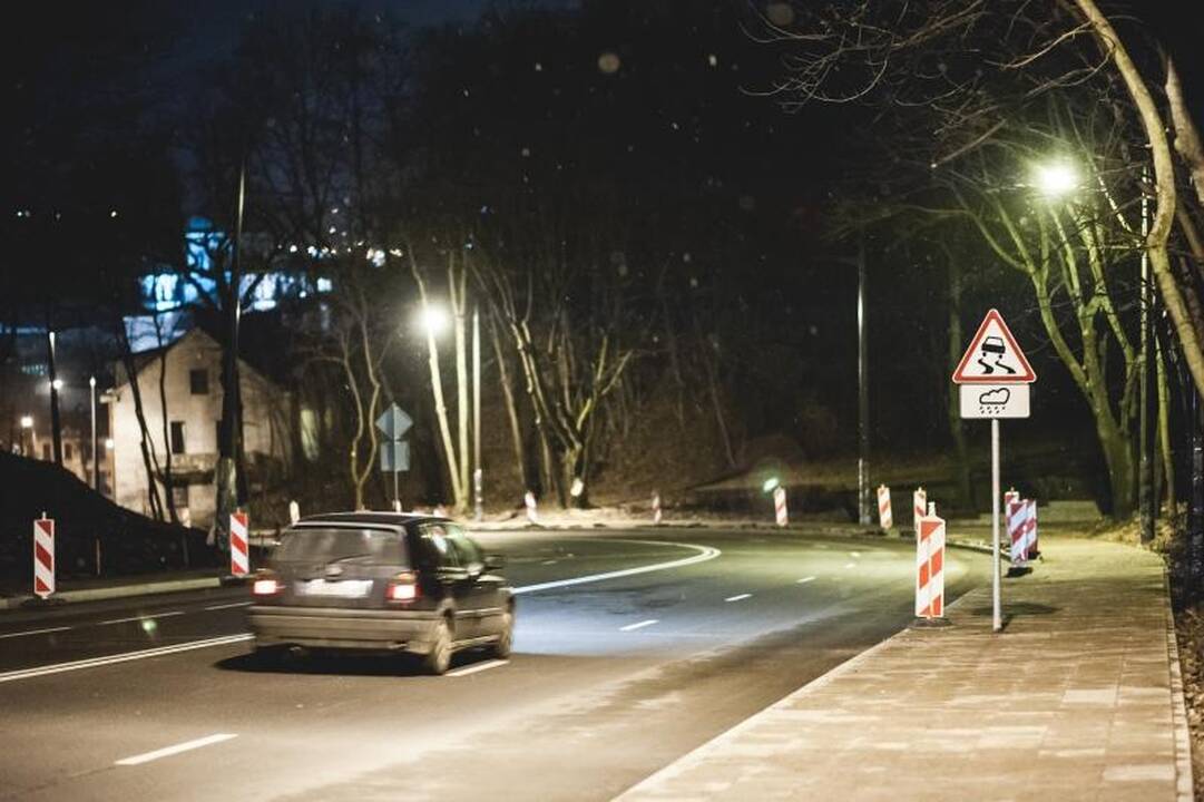 Išbandymas baigėsi: važiuoti Parodos gatve jau galima