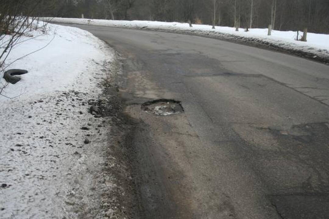 Užfiksuok duobę ir parodyk kitiems (papildyta)