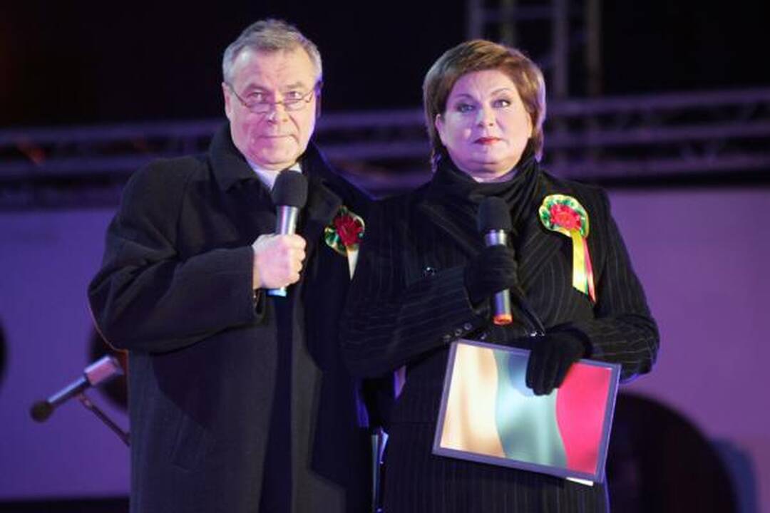 Katedros aikštėje - iškilmingas kovo 11-osios koncertas „Tikime laisve”