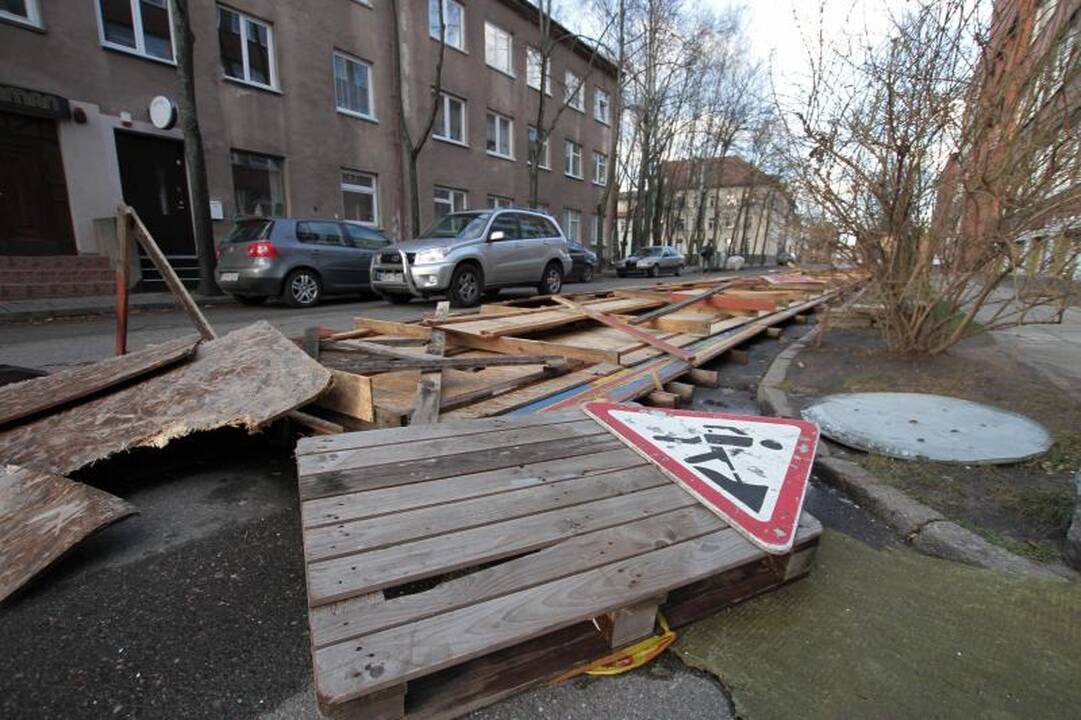Stiprus vėjas naktį nusiaubė pajūrį (atnaujinta 15:58 val.)