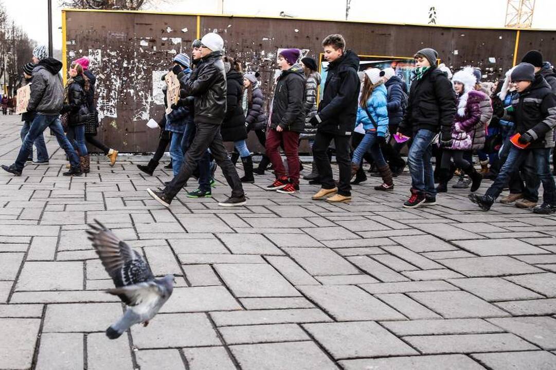Mokiniai pasmerkė korupciją: kyšiai – negerai, tai nešvarūs pinigai!