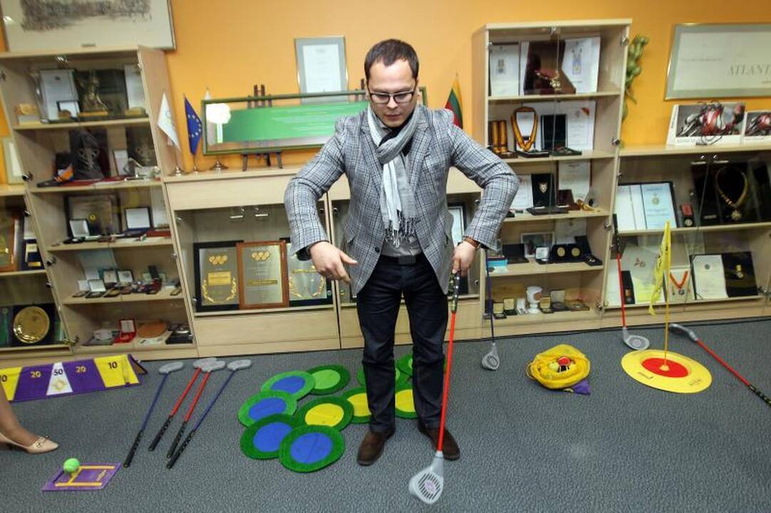 Lietuvos mokiniams – galimybė mokytis žaisti golfą