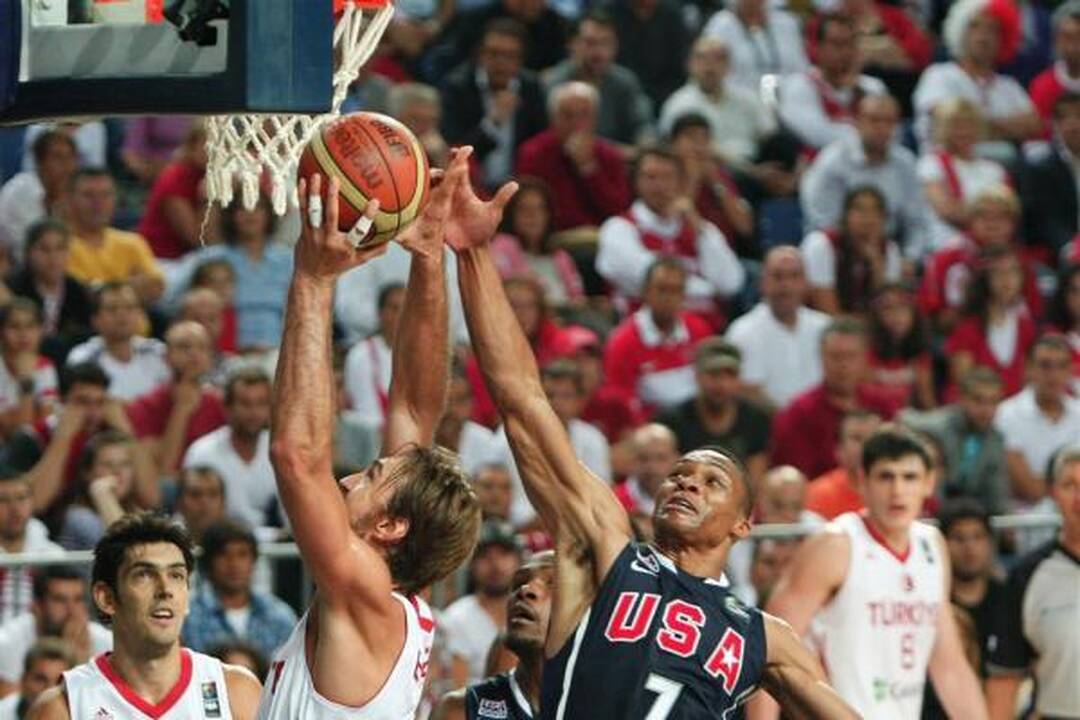 Pasaulio čempionais po 16 metų pertraukos tapo amerikiečiai