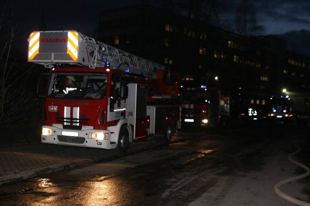 Per gaisrą Lukiškių kalėjime nukentėjo 9 kaliniai (papildyta 14.13)