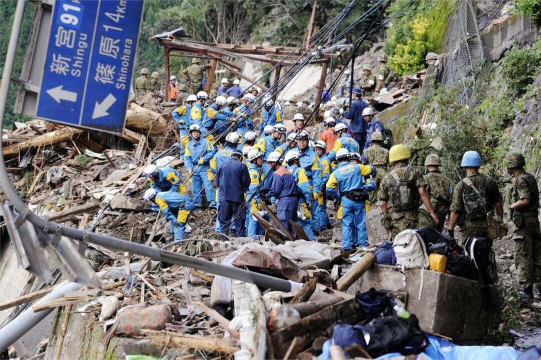 Per taifūną „Talas“ Japonijoje žuvo jau daugiau kaip 40 žmonių