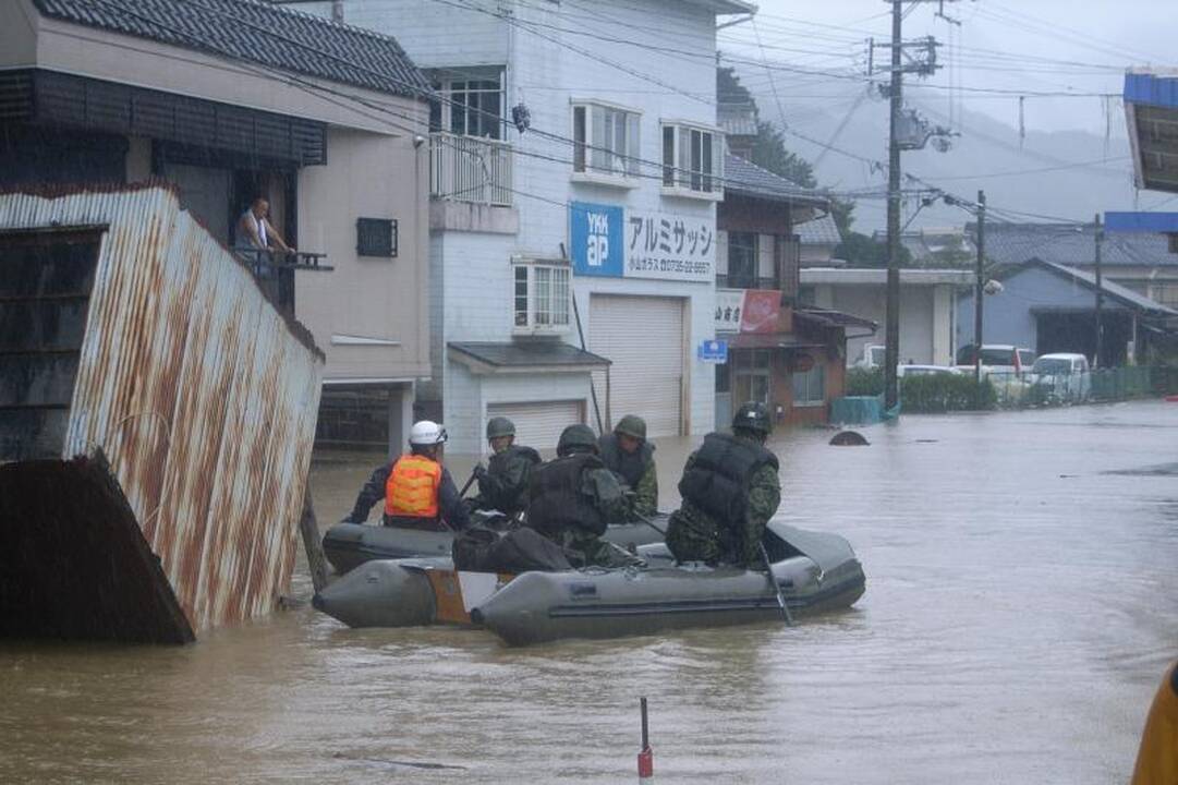 Per taifūną „Talas“ Japonijoje žuvo jau daugiau kaip 40 žmonių