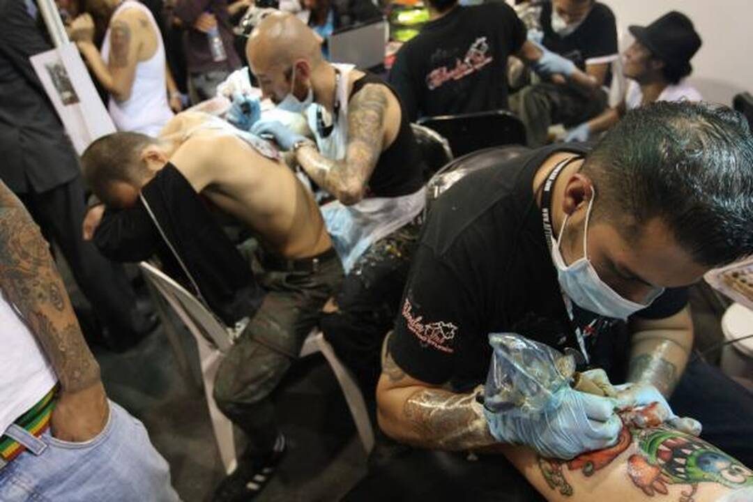 Savaitgalį Kolumbijos sostinę užvaldė tatuiruočių ir kūno menas
