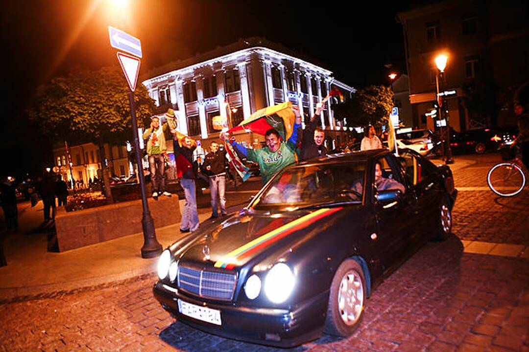 Lietuvos rinktinės sėkme džiaugėsi ir užsieniečiai