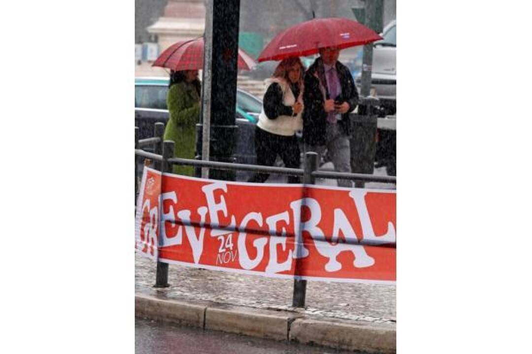  Visuotinis streikas paralyžiavo gyvenimą Portugalijoje