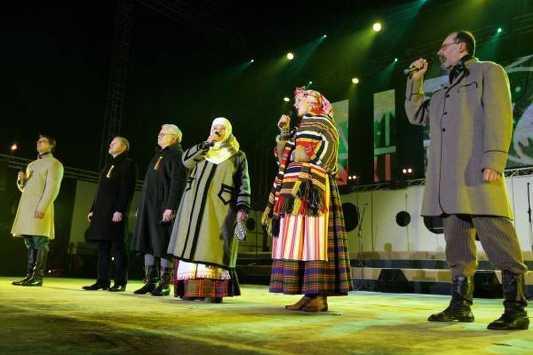 Katedros aikštėje - iškilmingas kovo 11-osios koncertas „Tikime laisve”