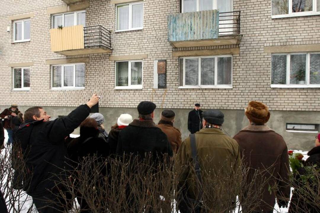 Įamžintas rašytojo, vertėjo ir politinio kalinio K.Jankausko atminimas