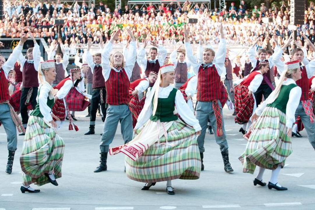 Aukštaitijoje - festivalis "Ežerų sietuva".