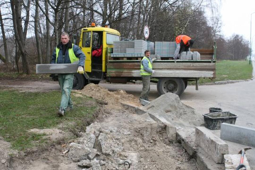 Liepojos gatvėje pakeistos autobusų stotelių vietos