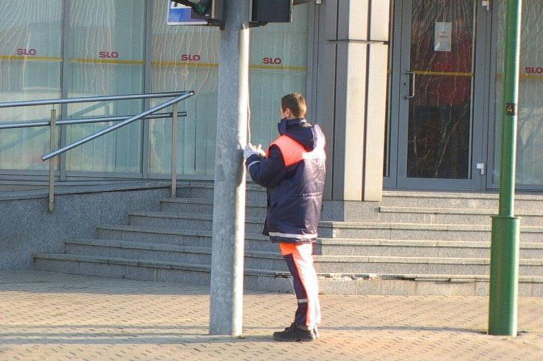 Dėl vėjo Klaipėdoje sutriko šviesoforų darbas