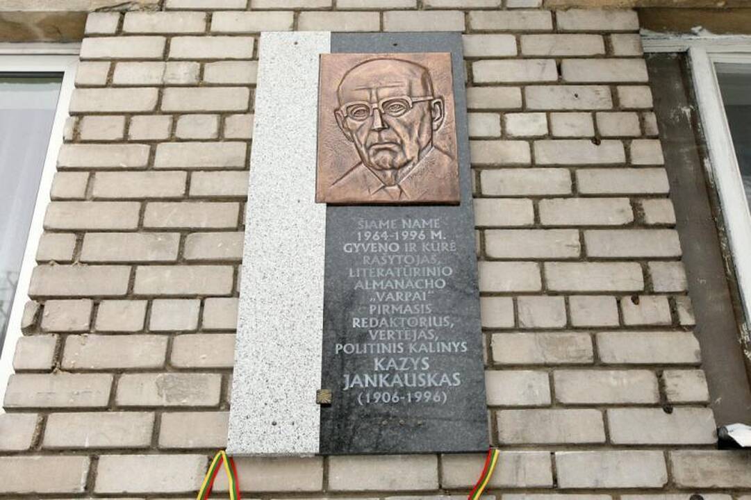 Įamžintas rašytojo, vertėjo ir politinio kalinio K.Jankausko atminimas