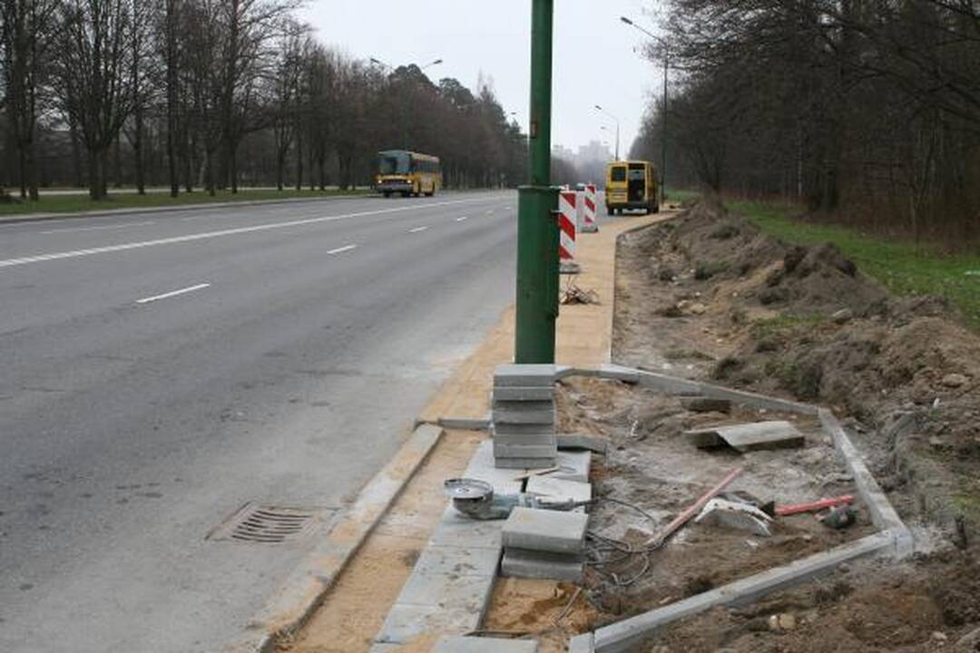 Liepojos gatvėje pakeistos autobusų stotelių vietos