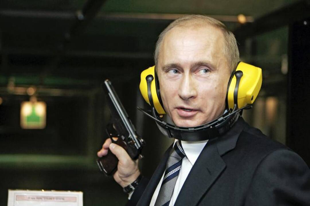 V. Putinas: Rusija dar nepristatė Sirijai raketų S-300