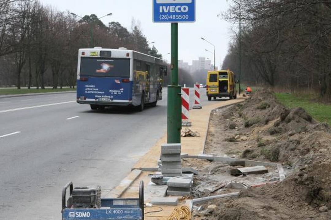 Liepojos gatvėje pakeistos autobusų stotelių vietos