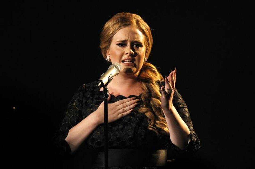 MTV muzikinių klipų apdovanojimuose triumfavo Katy Perry ir Adele