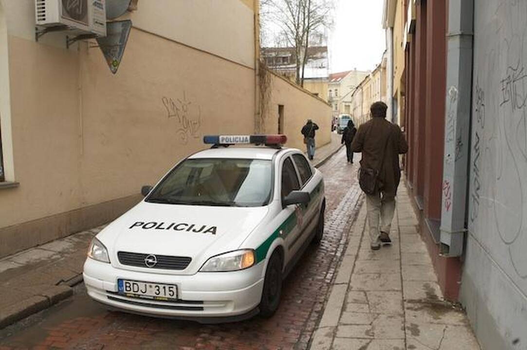 Vilniuje grasinta susprogdinti pastatą (papildyta)