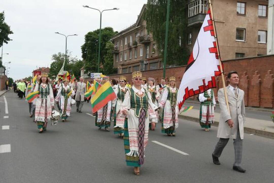 Klaipėdoje šurmuliavo dainų šventė